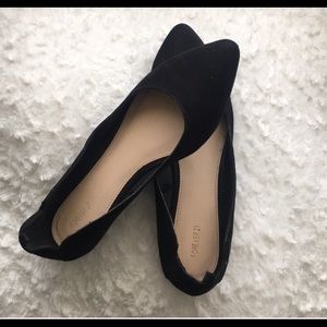 Black flats